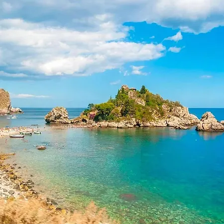 Beautiful On The Sea In Giardini Naxos *