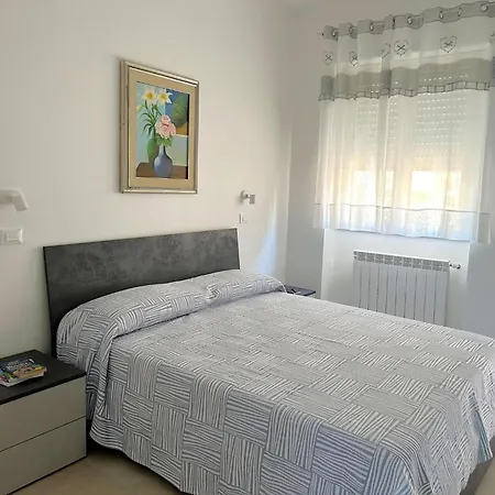 Apartment Beautiful On The Sea In Giardini Naxos Castelmola